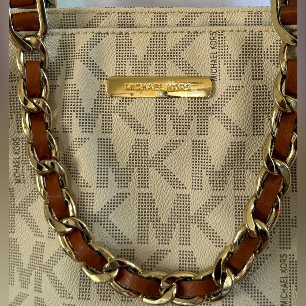Michael Kors MK Signature Chain Tote Shoulder Bag - Picture 3 of 5